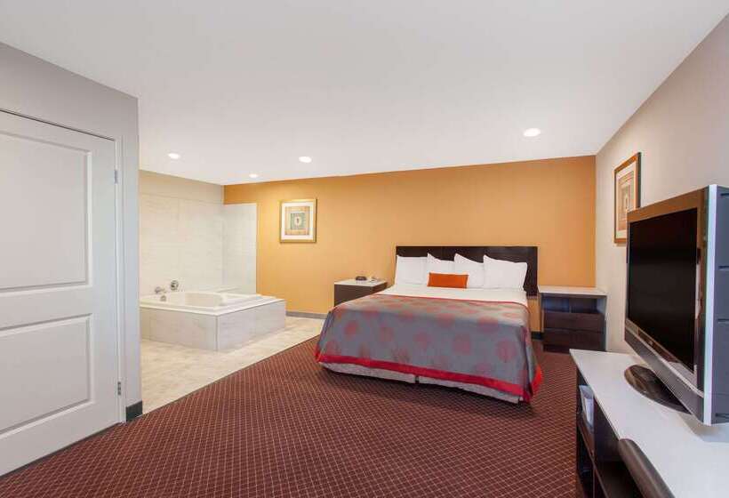 בית מלון כפרי Ramada By Wyndham Culver City