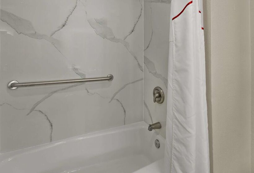 فندق Quality Inn & Suites