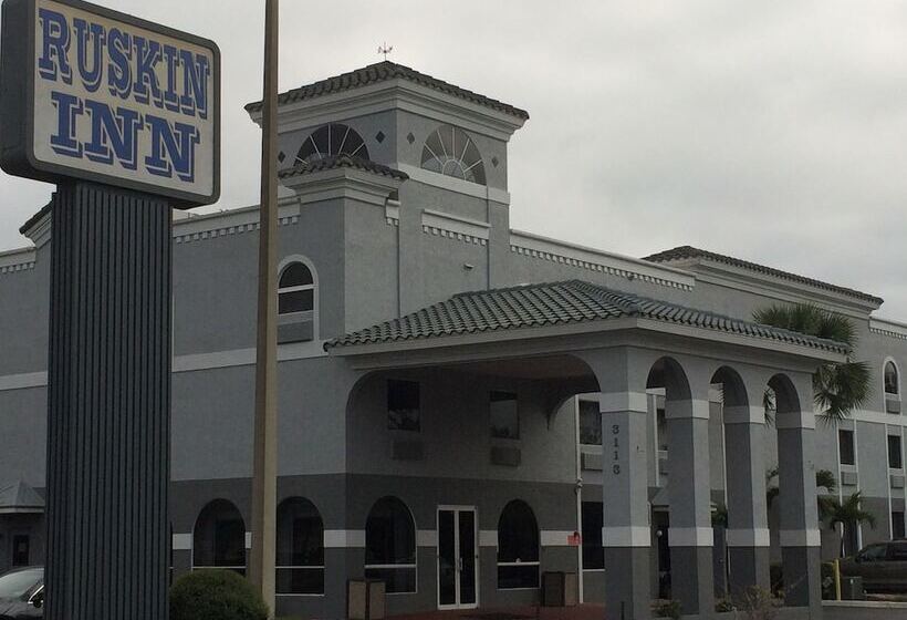 ホテル Ruskin Inn Tampasun City Center