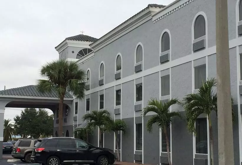 酒店 Ruskin Inn Tampasun City Center