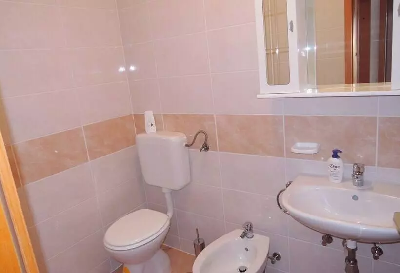 Apartment And Studio Demy