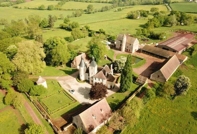 Bed and Breakfast Chateau De Clusors