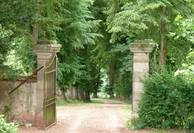 Bed and Breakfast Chateau De Clusors