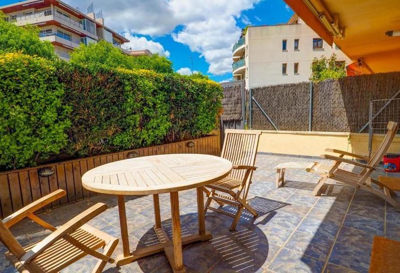 Megan Apartment By Hello Homes Sitges