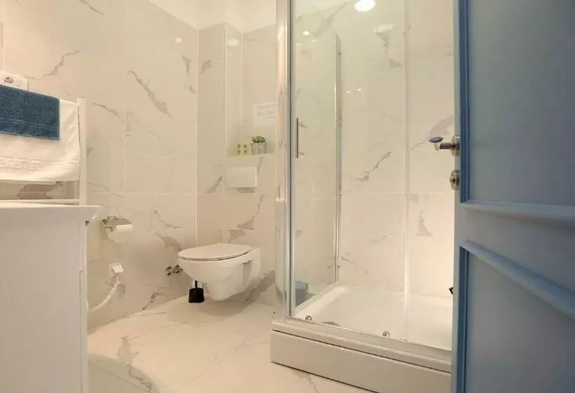 Majatalo Centrum Luxury Rooms