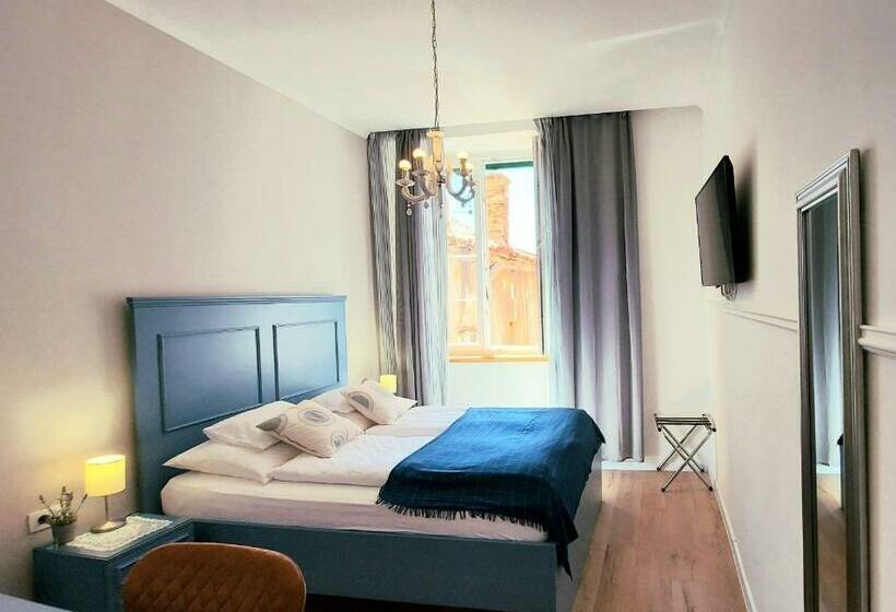 ペンション Centrum Luxury Rooms