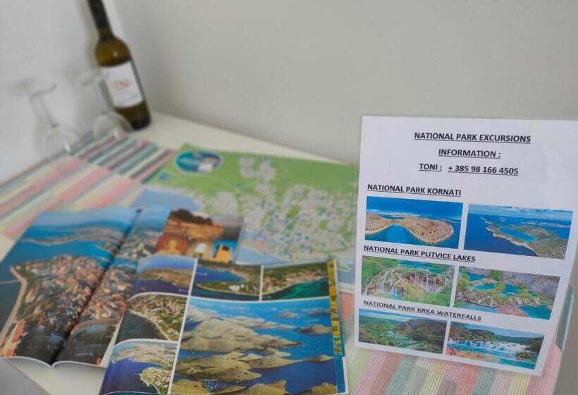 ペンション The Nice Dreams Studio Apartment