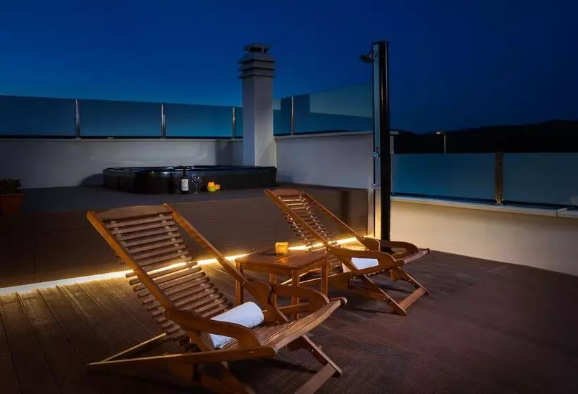 Stunning Villa Sofia With Heated Pool In Split Hinterland