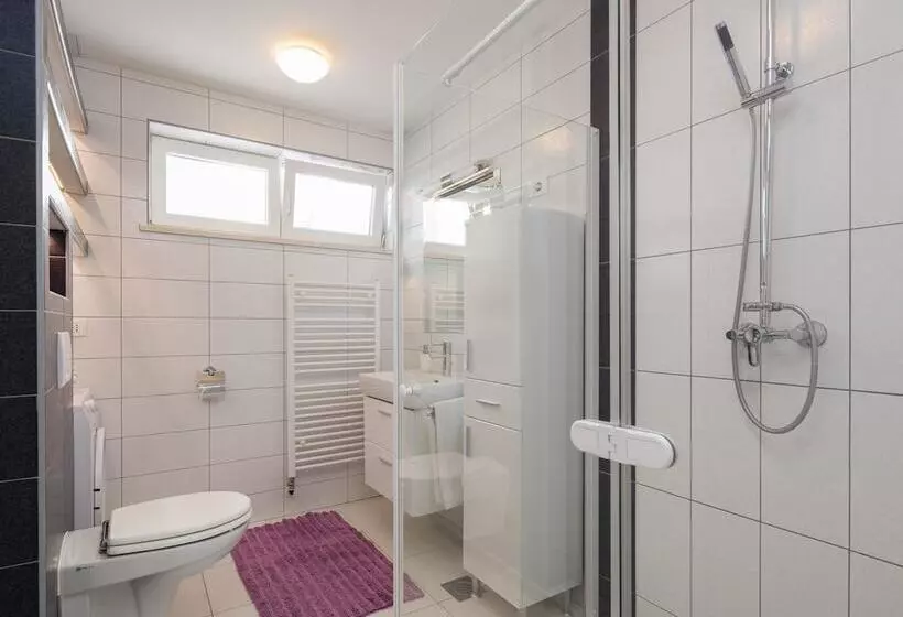 Stunning Villa Sofia With Heated Pool In Split Hinterland