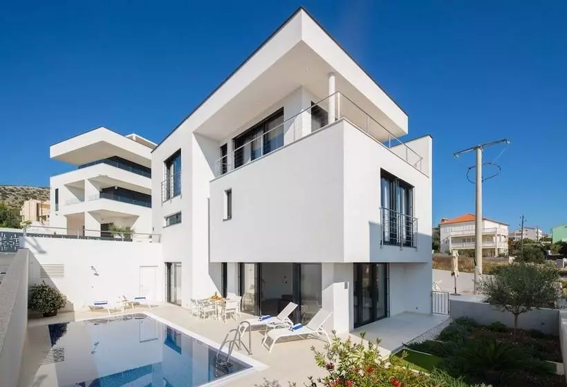 Villas Baotic