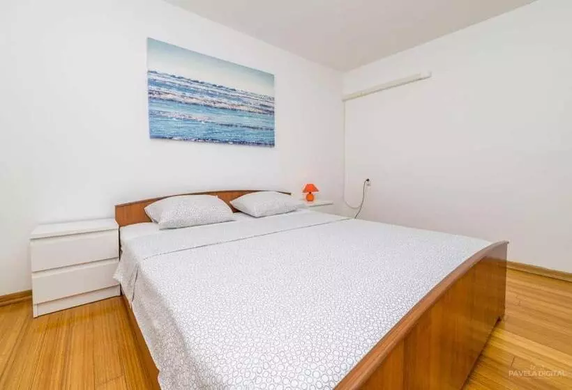 Apartment Alen