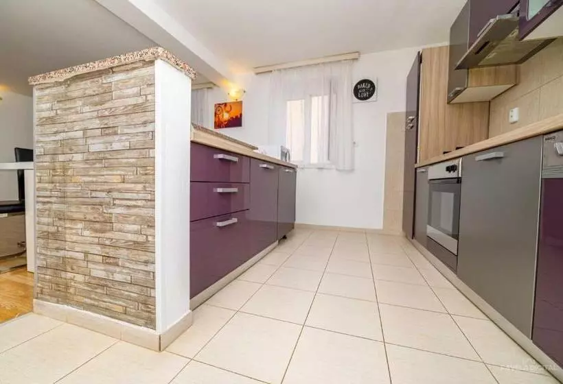 Apartment Alen