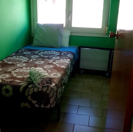 Cozy Apartment In L Ametlla De Merola 73 M² For 4 Guests