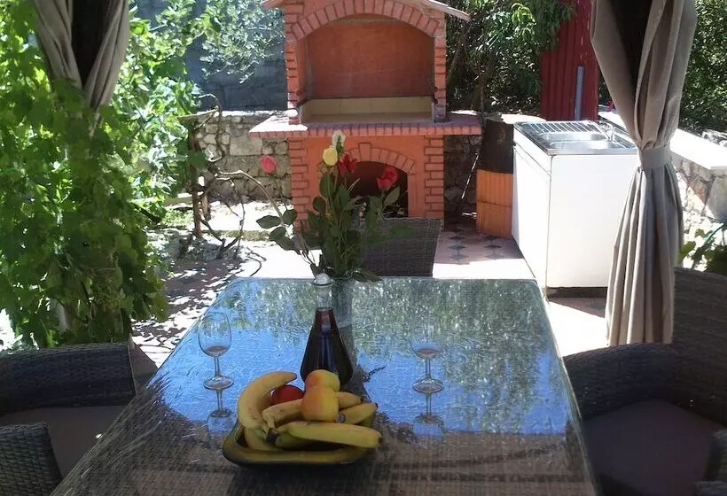 Apartments Villa Velin