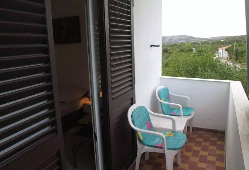 Apartments Villa Velin