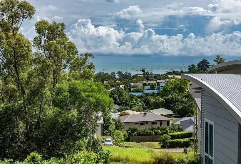 Austinmer Cannonvale