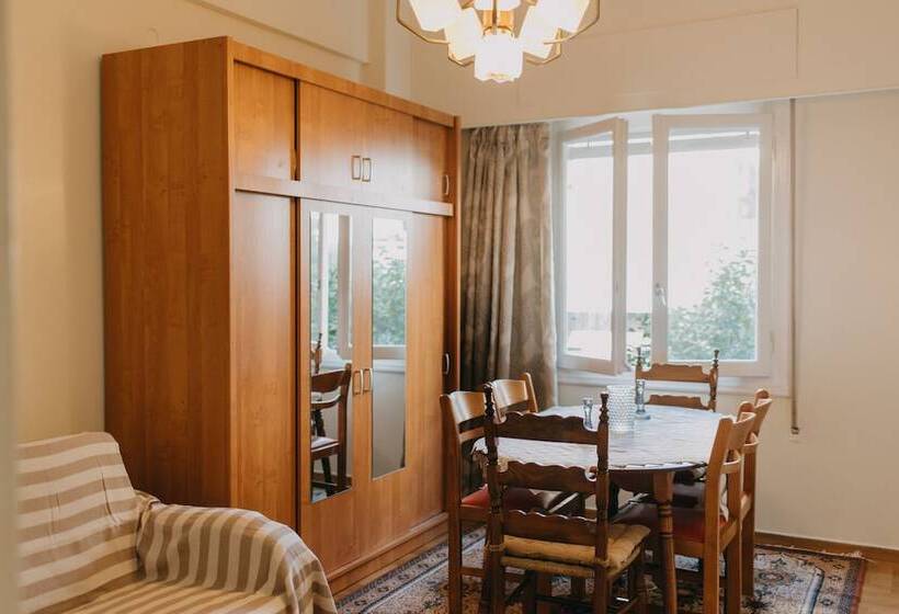 Best House Attiki Metro