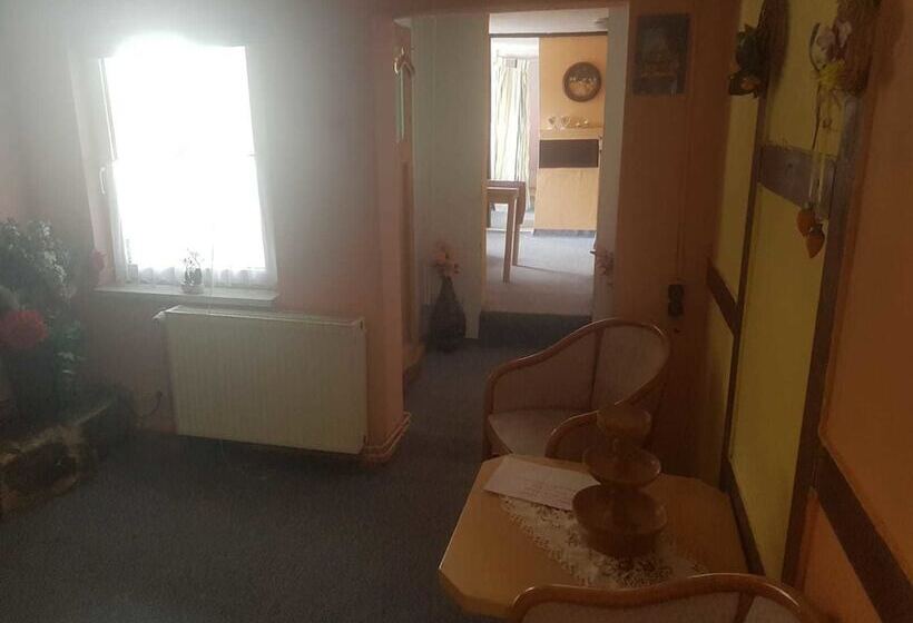 Ferienwohnung Mit Blick Zur Altenburg