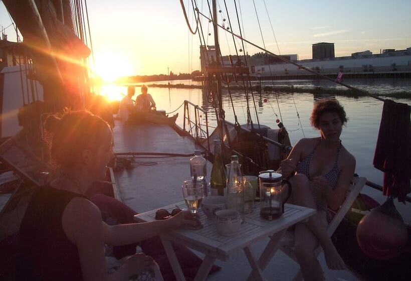 هتل Klabauterbett