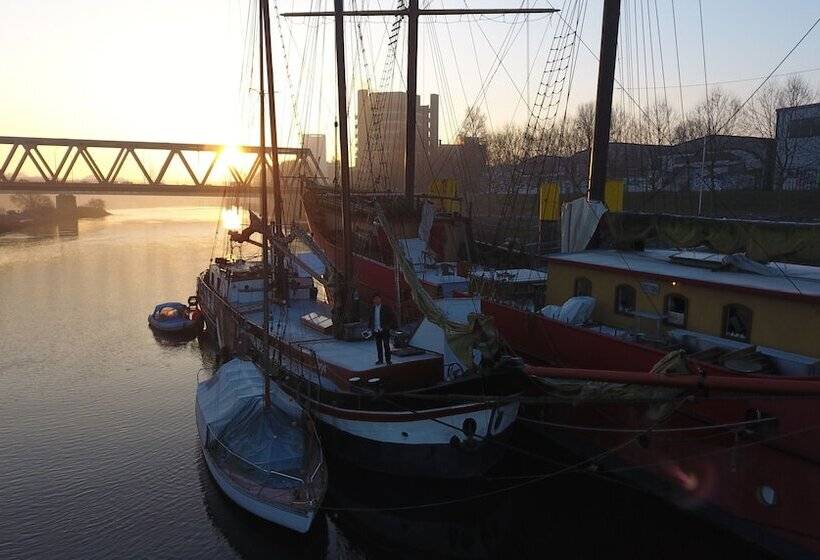 هتل Klabauterbett