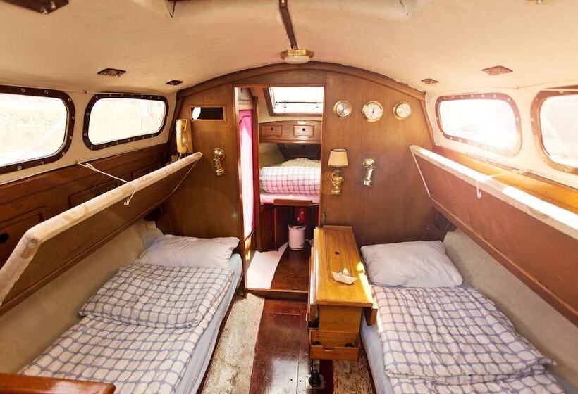 هتل Klabauterbett