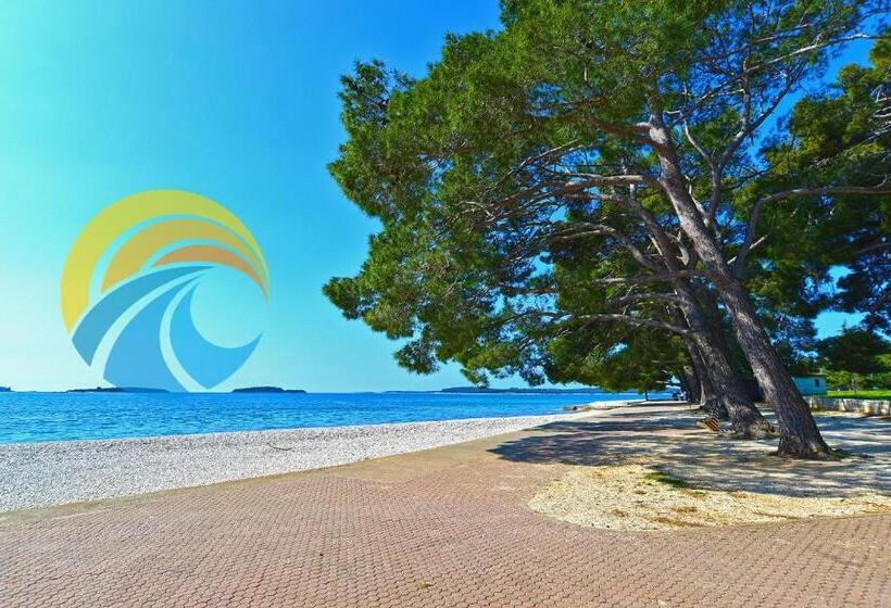 House Christian 1581