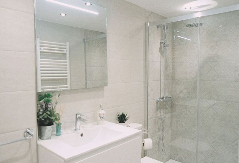 膳宿费 Mirador Catedral De Santiago