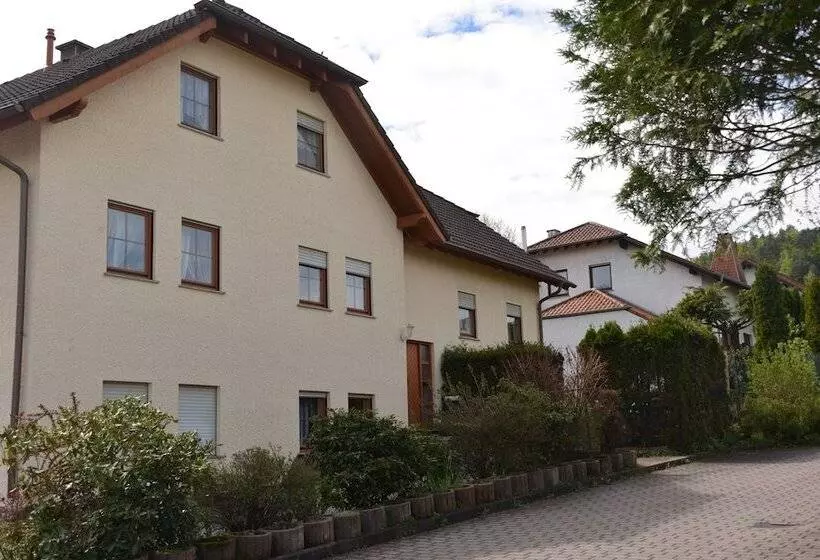 Majatalo Mountain View Rooms