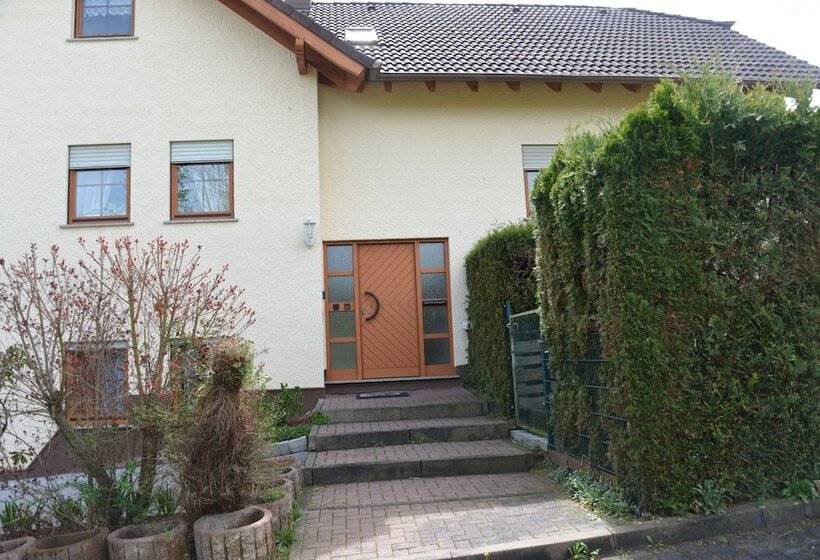 Pensão Mountain View Rooms