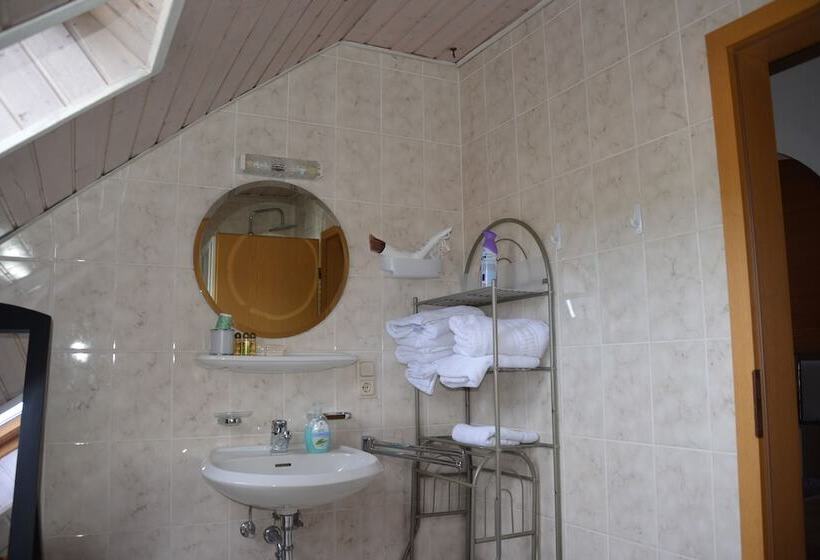 Pensão Mountain View Rooms