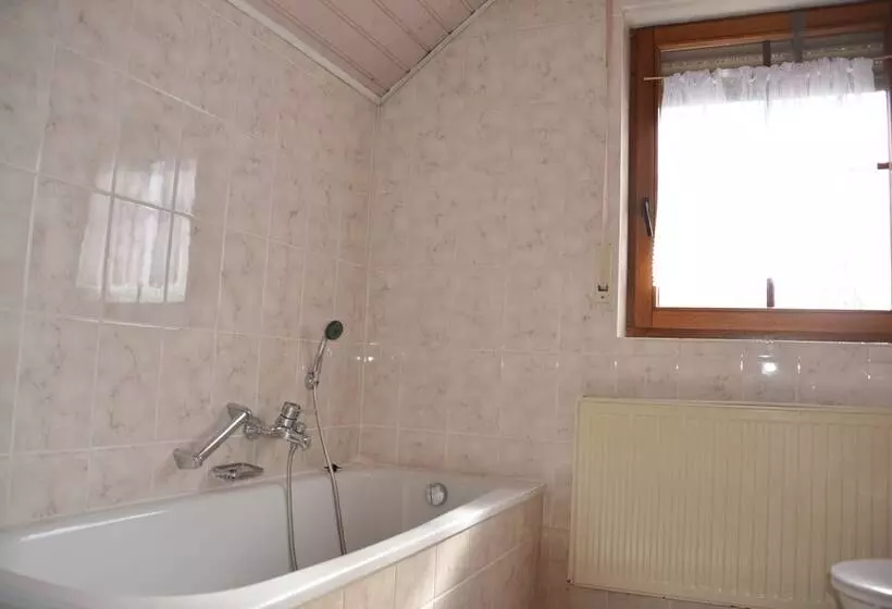 Majatalo Mountain View Rooms