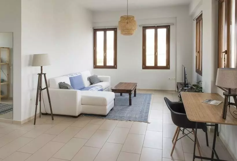 Syros Wellness Luxury Suites