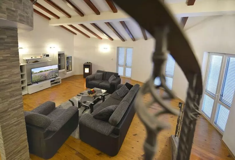 Villa Kristina