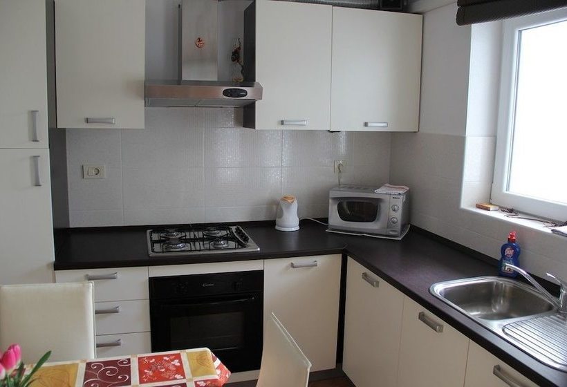 Apartment Dado