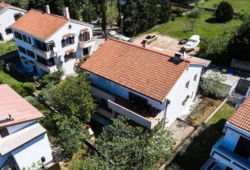 Apartments Valencic