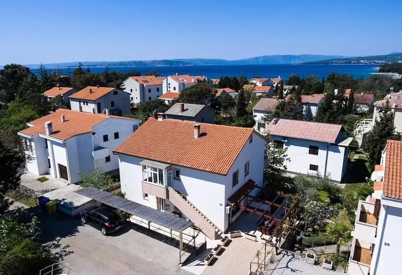 Apartments Valencic