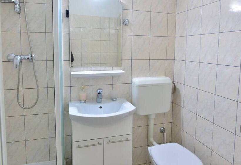 Apt Lavender On Nincevica St 1 Br Apt 5 Min To The Old Town Of Split