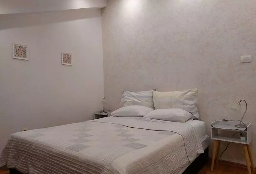 Apt Lavender On Nincevica St 1 Br Apt 5 Min To The Old Town Of Split