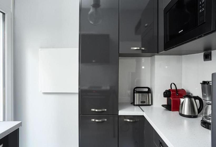 Charming Studio Apartment