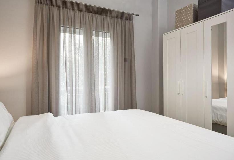 Charming Studio Apartment