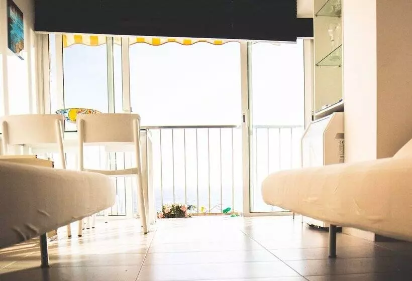 Cozy Loft In Front Of The Sea