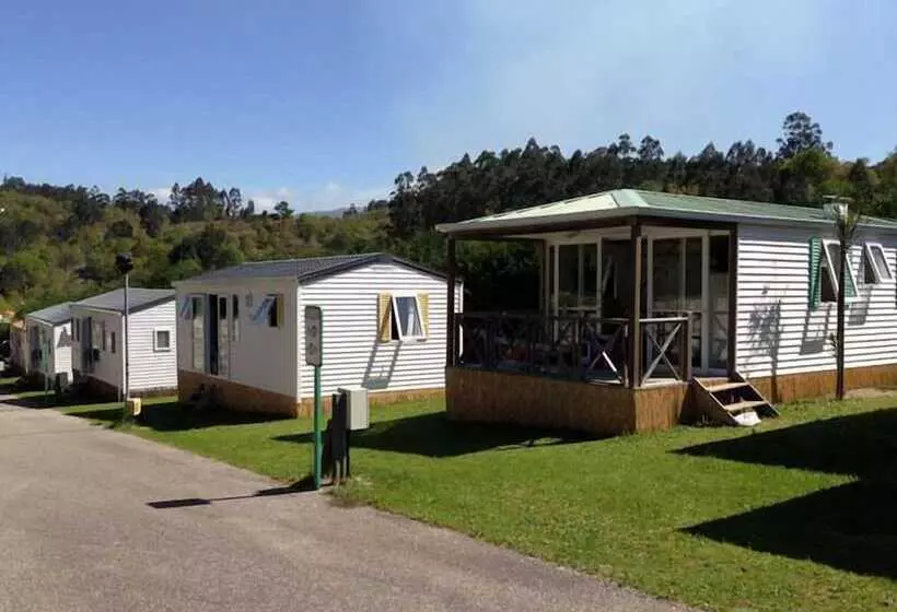 Hotelli Camping Maceira