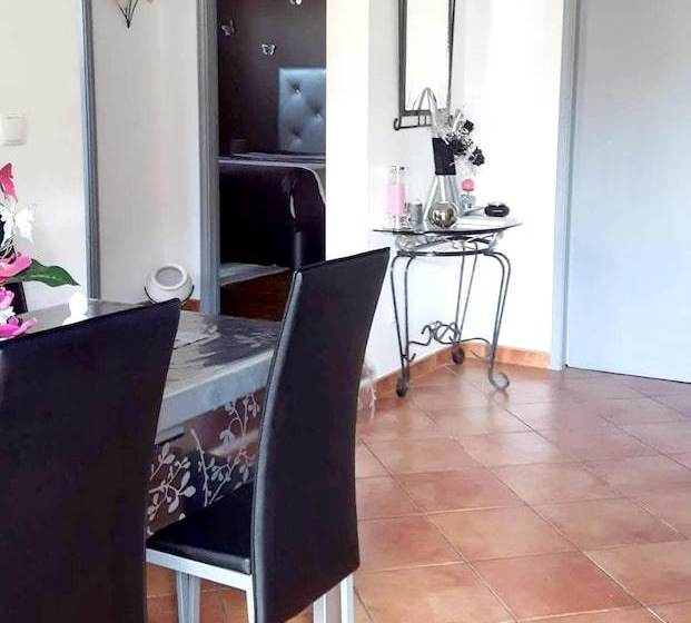 2 Bedrooms House With City View Furnished Terrace And Wifi At Alfena 7 Km Away From The Beach