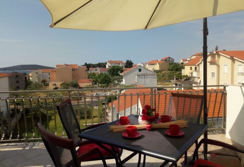 Vodice Boutique Apartments Julia