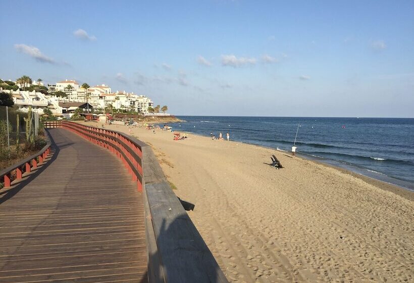 Apartment On The Beachfront
