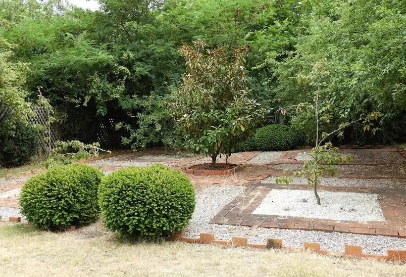 Hotelli Somerset Caravan Park