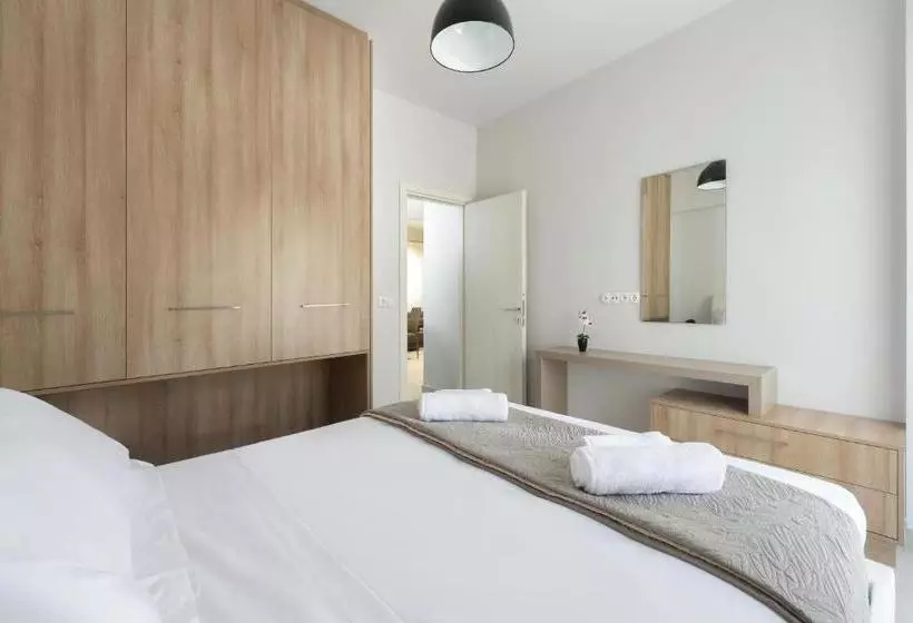 Lardos Luxury Apartments