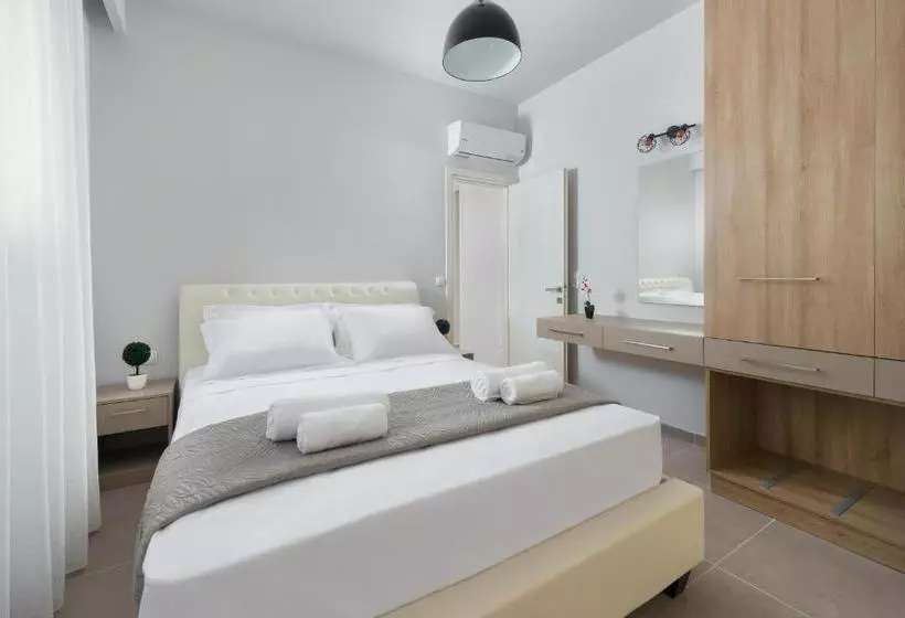 Lardos Luxury Apartments