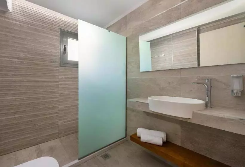 Lardos Luxury Apartments