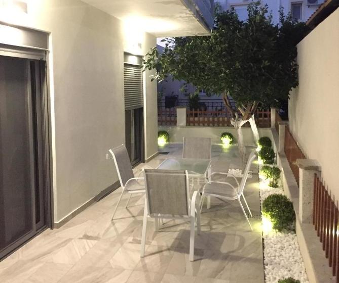 Lardos Luxury Apartments